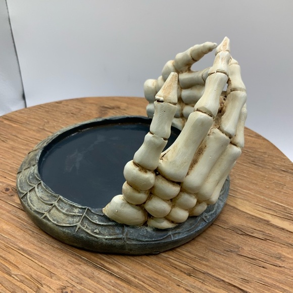 Yankee Candle Halloween Skeleton Bones Hands Spider Web Base Jar Candle Holder - Picture 4 of 6